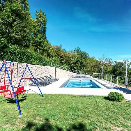 Filip & Katja By Interhome Ferienhaus Plomin